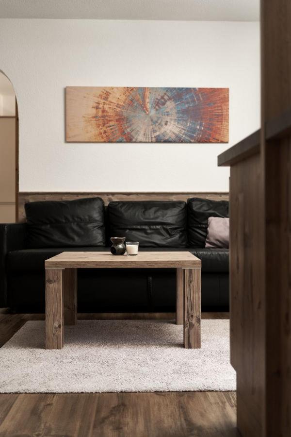 Apartment Life *